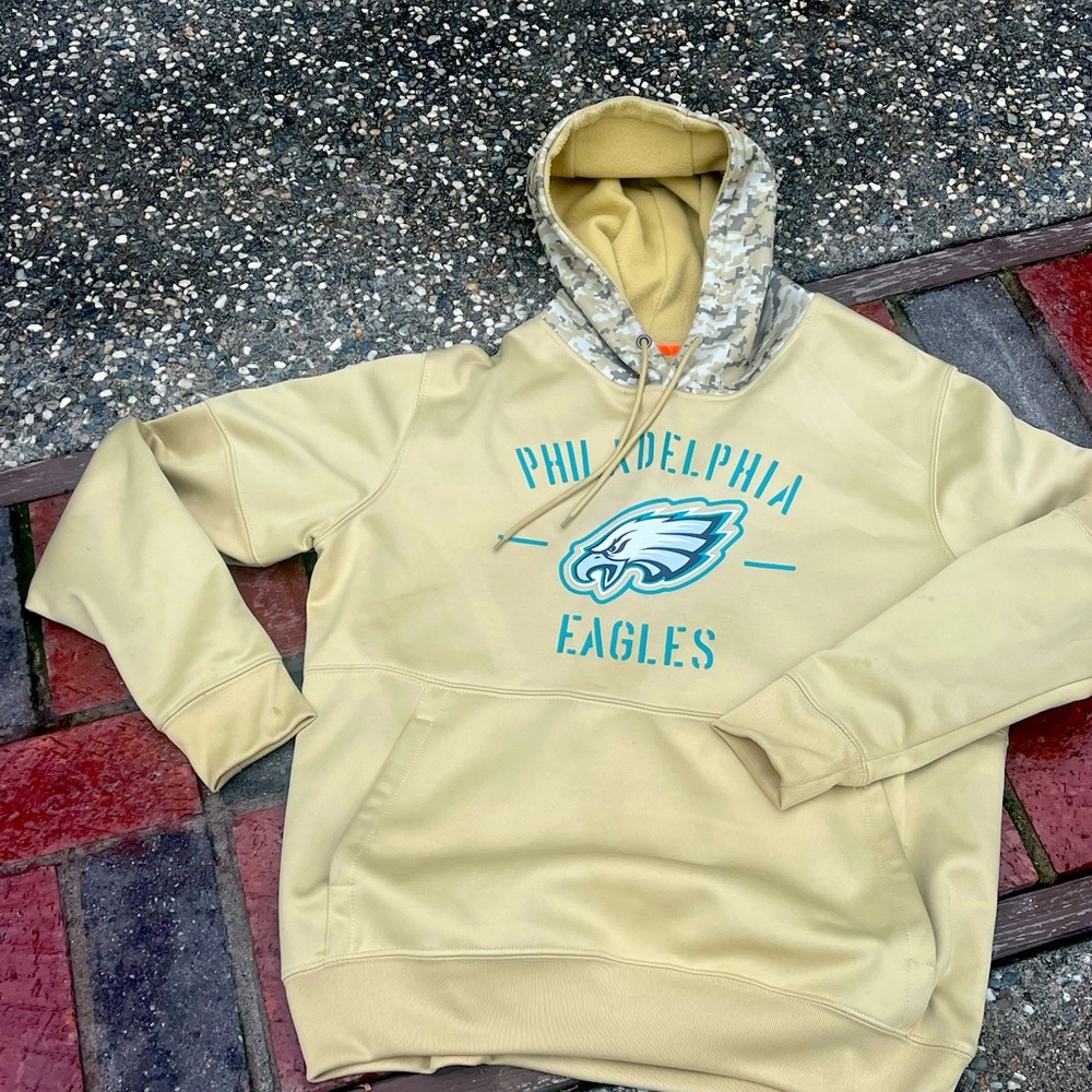 Philadelphia Eagles Salute To Service Hoodie